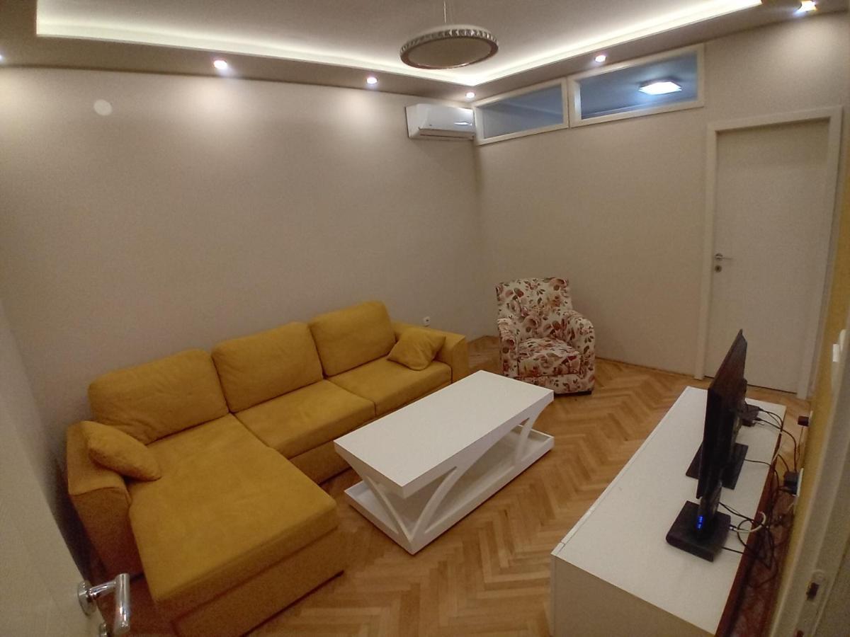 Apartments Mellon Podgorica Exterior foto